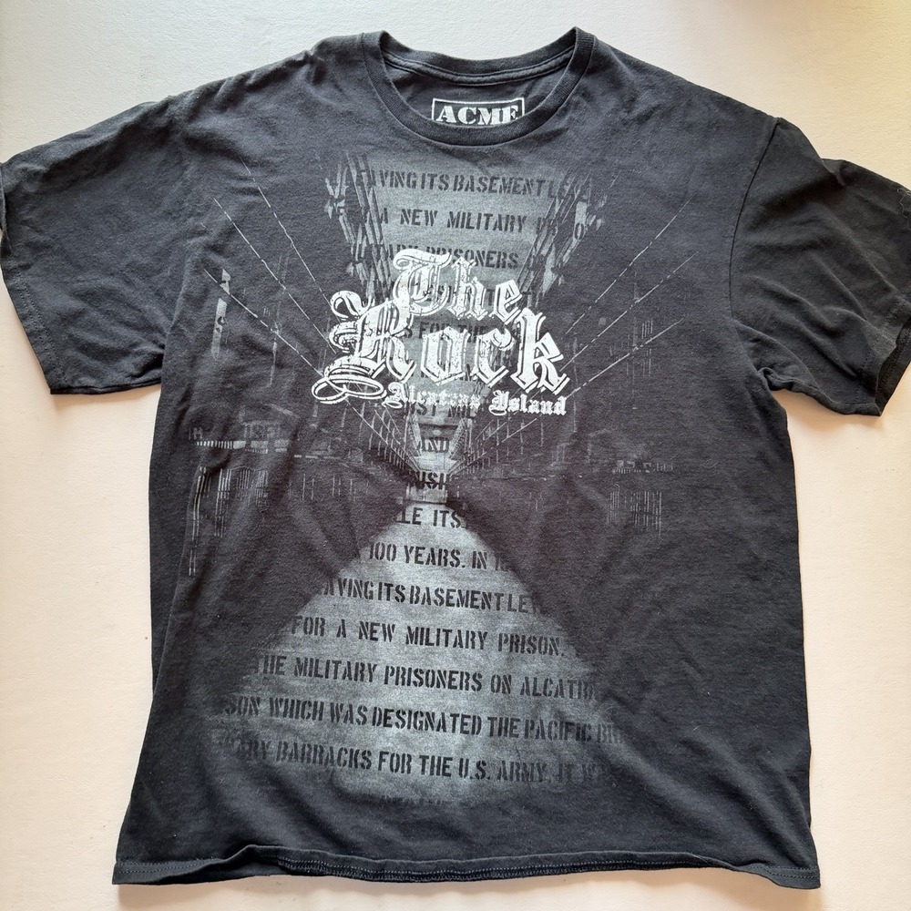 Vintage ACME Alcatraz The Rock T Shirt Mens Large Black White Graphic Grunge Y2K
